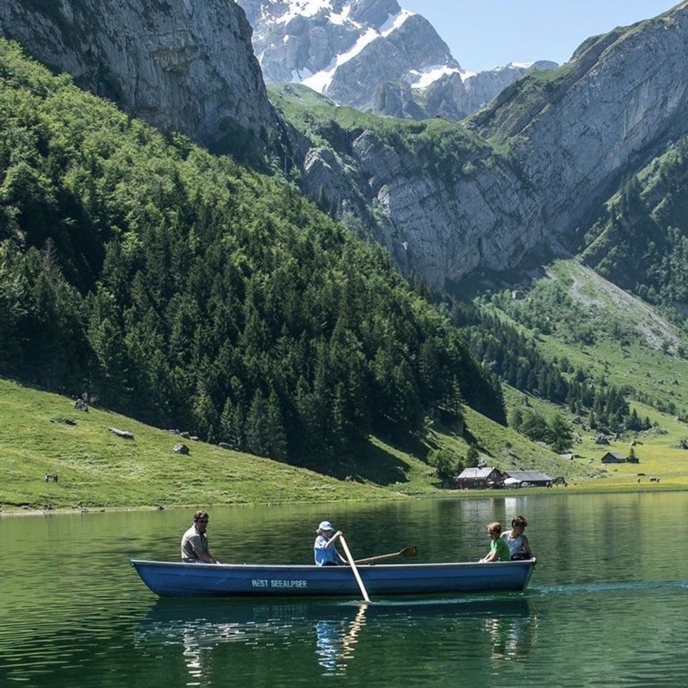 Meet your Posher, Anna